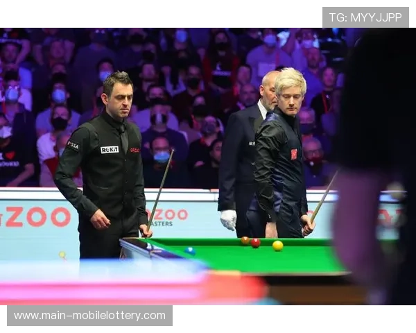 奥沙利文与罗伯逊的巅峰对决：斯诺克传奇的传承与未来争锋